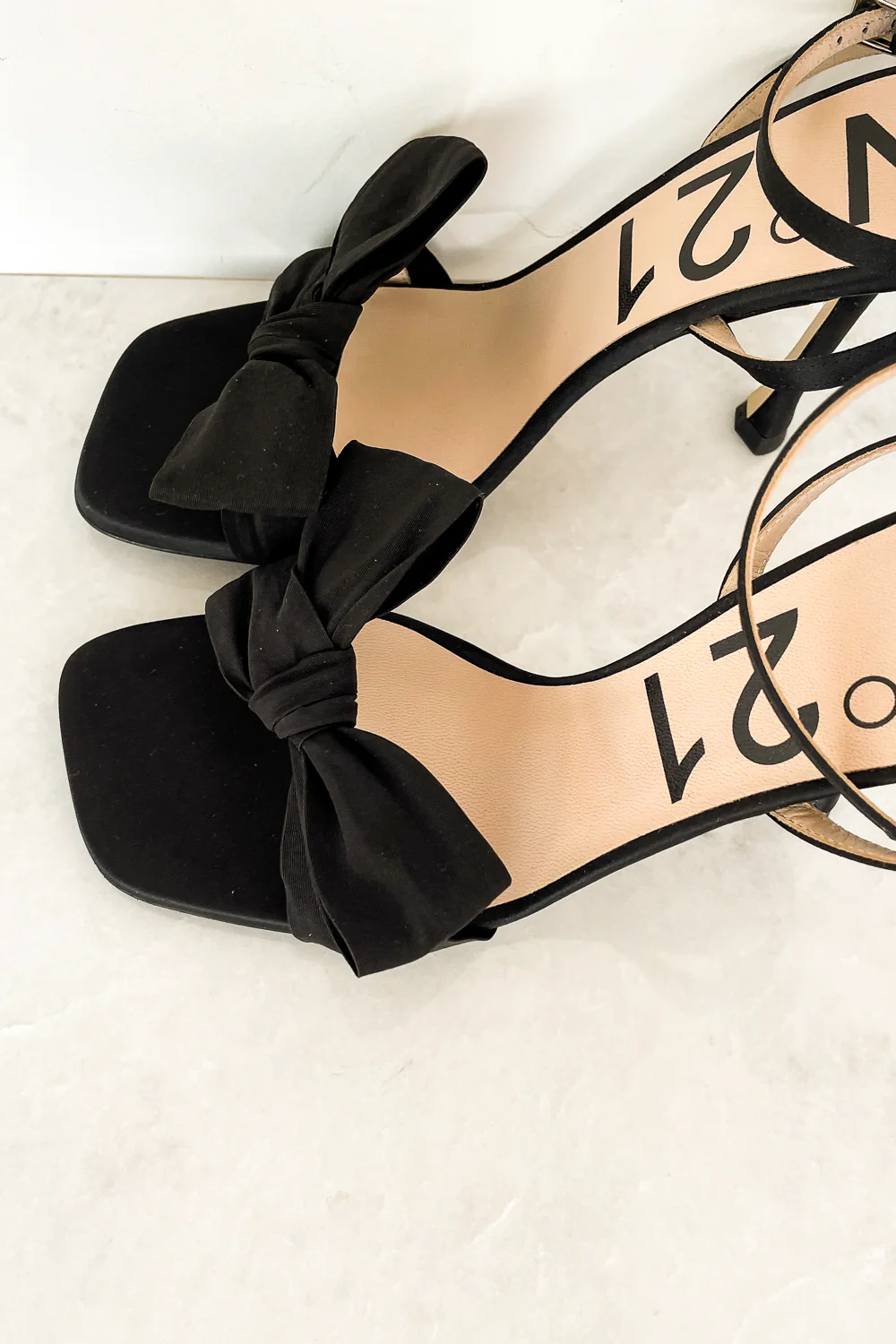 Bow Heel - Image 10