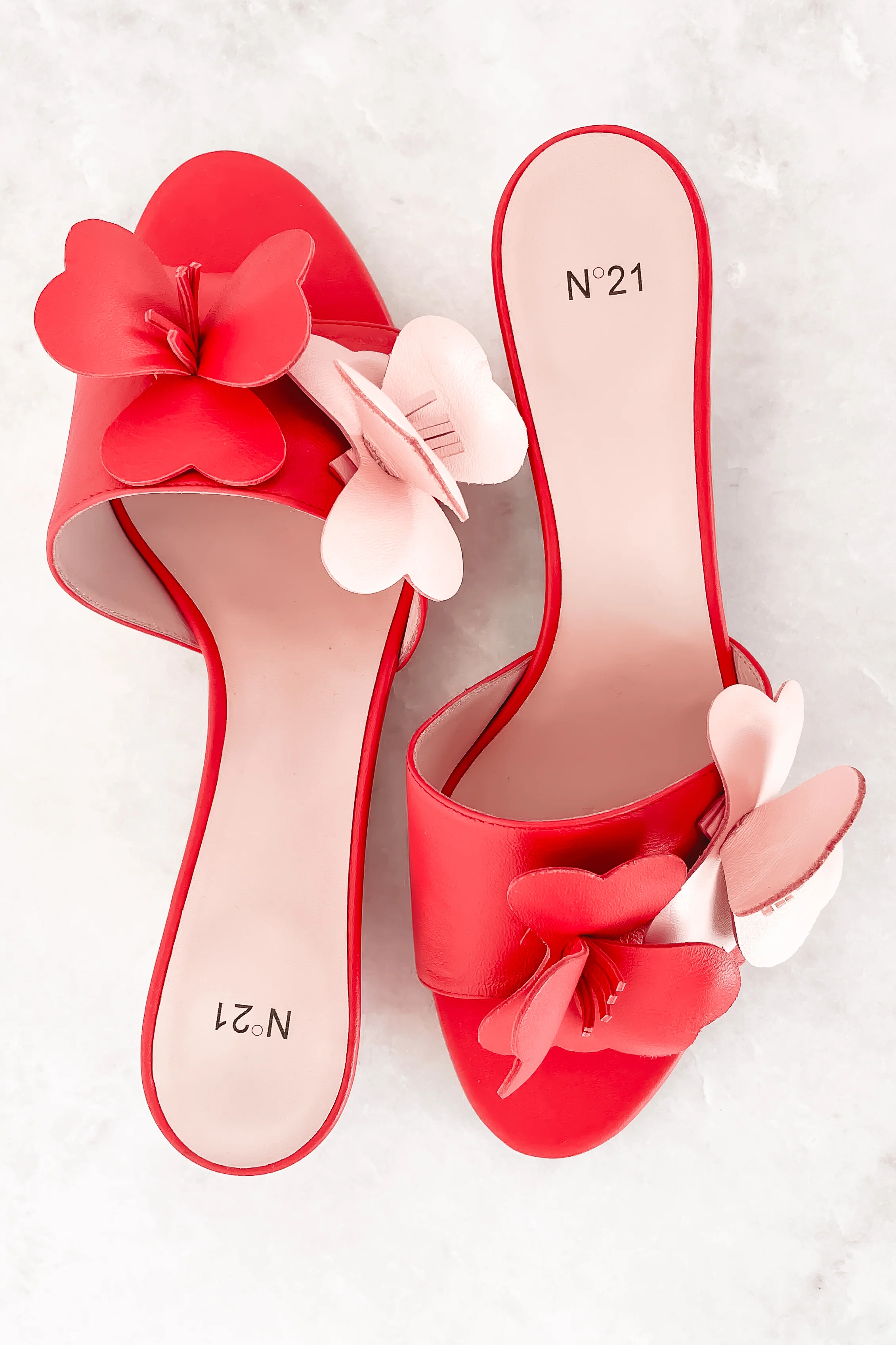 Clover Kitten Heel - Image 5