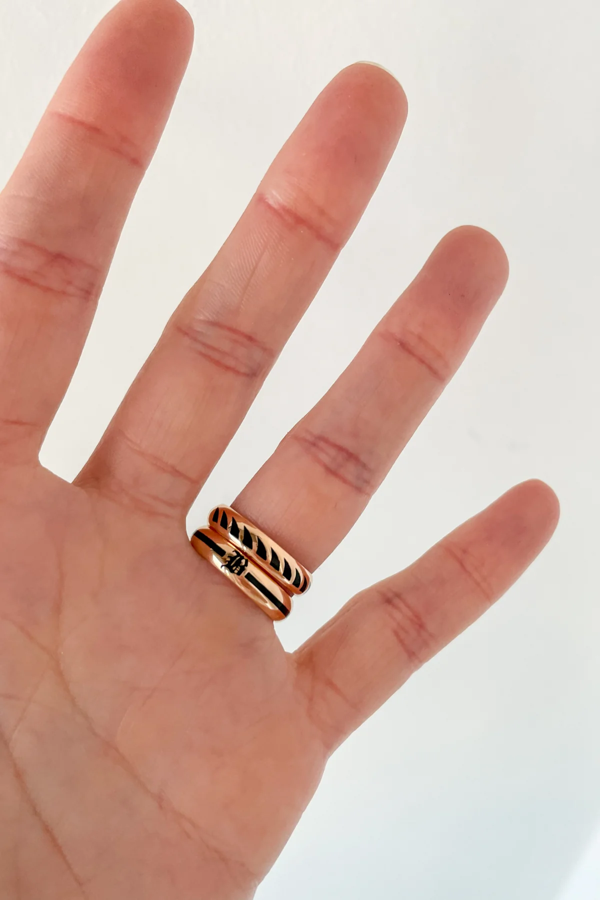 Enamel "B" Ring - Image 13
