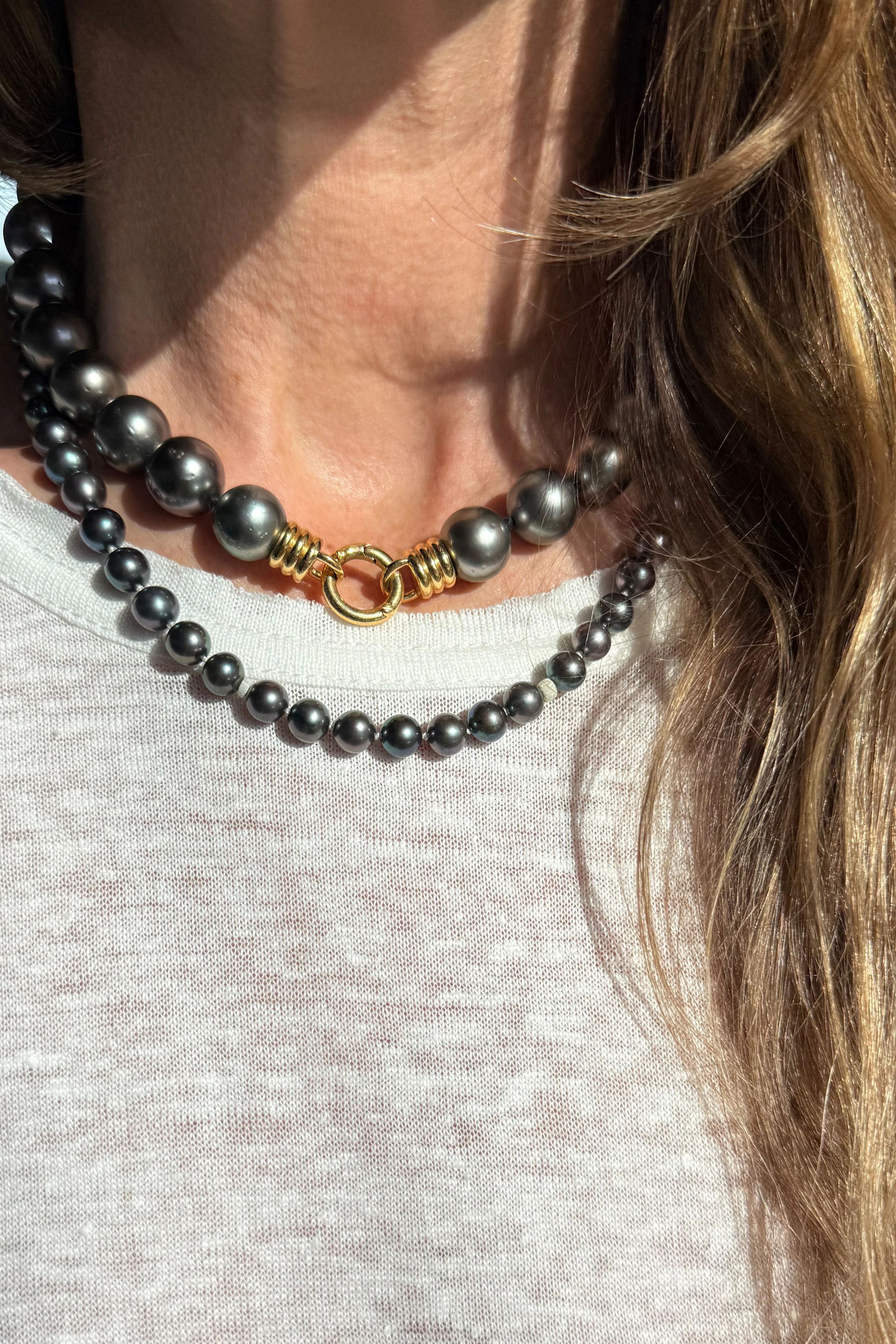 Freshwater Grey Pearl & Safety Pin Necklace - Image 10