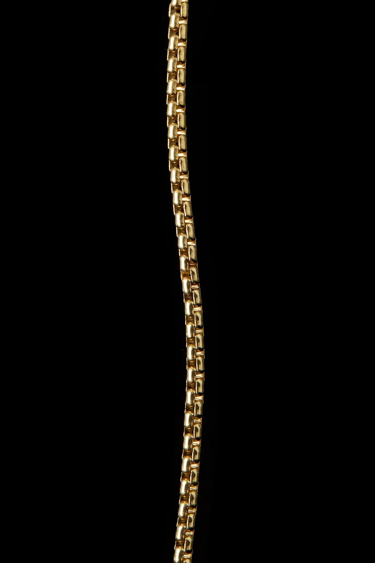 Italian Rounded Box Chain Necklace - Image 4