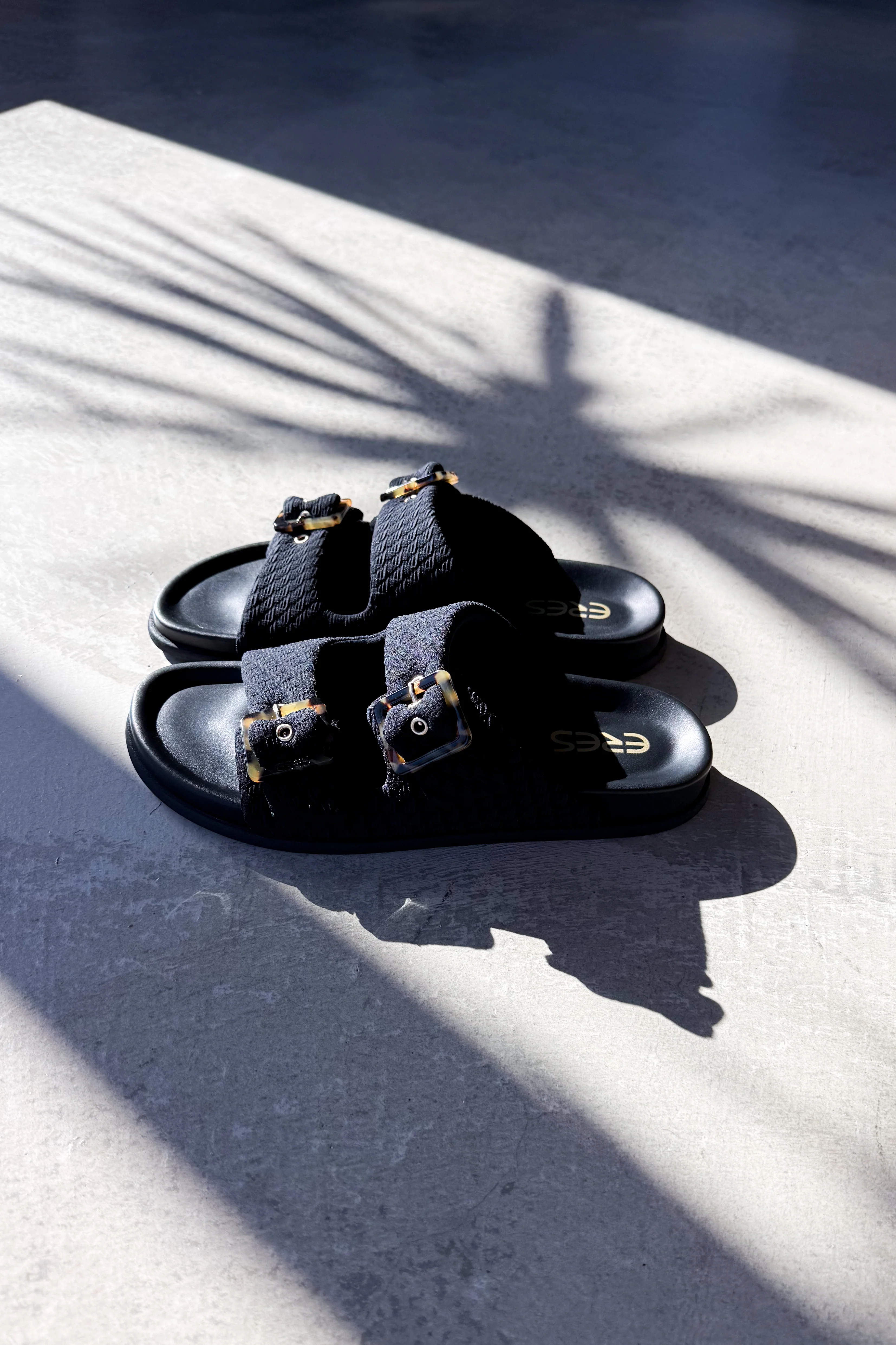 Izia Vogue Sandal - Image 8
