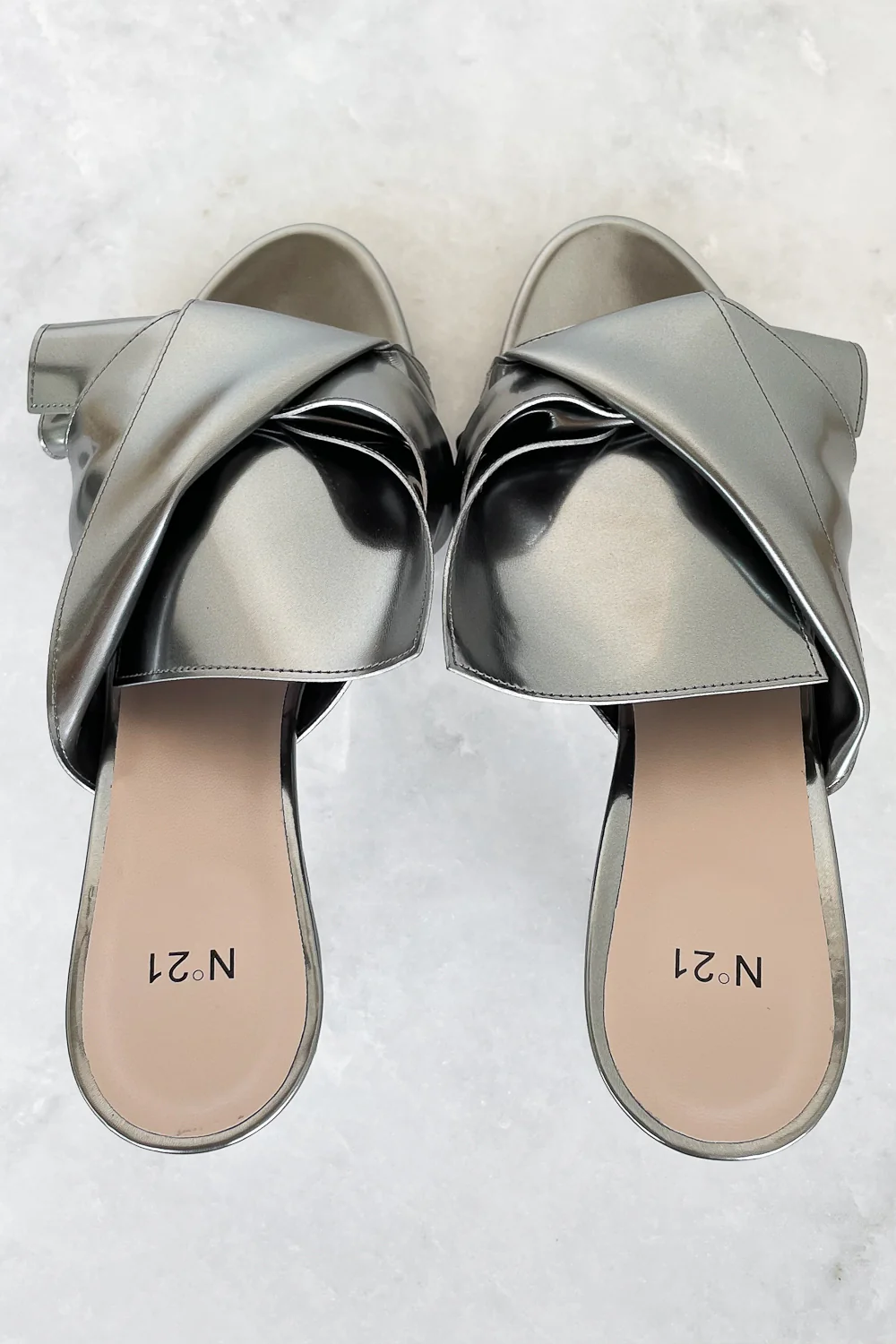Metallic Bow Kitten Heel - Image 3