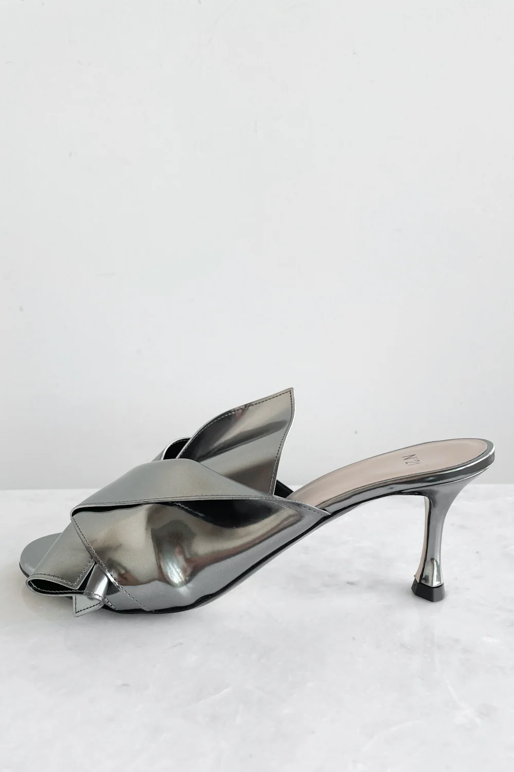 Metallic Bow Kitten Heel - Image 5