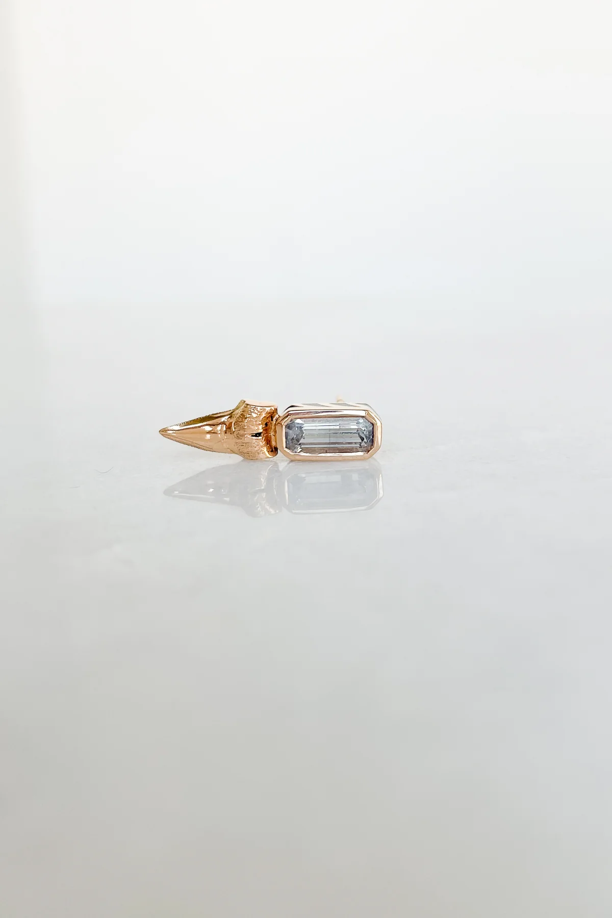 Sapphire Shark Tooth Earring - Image 5