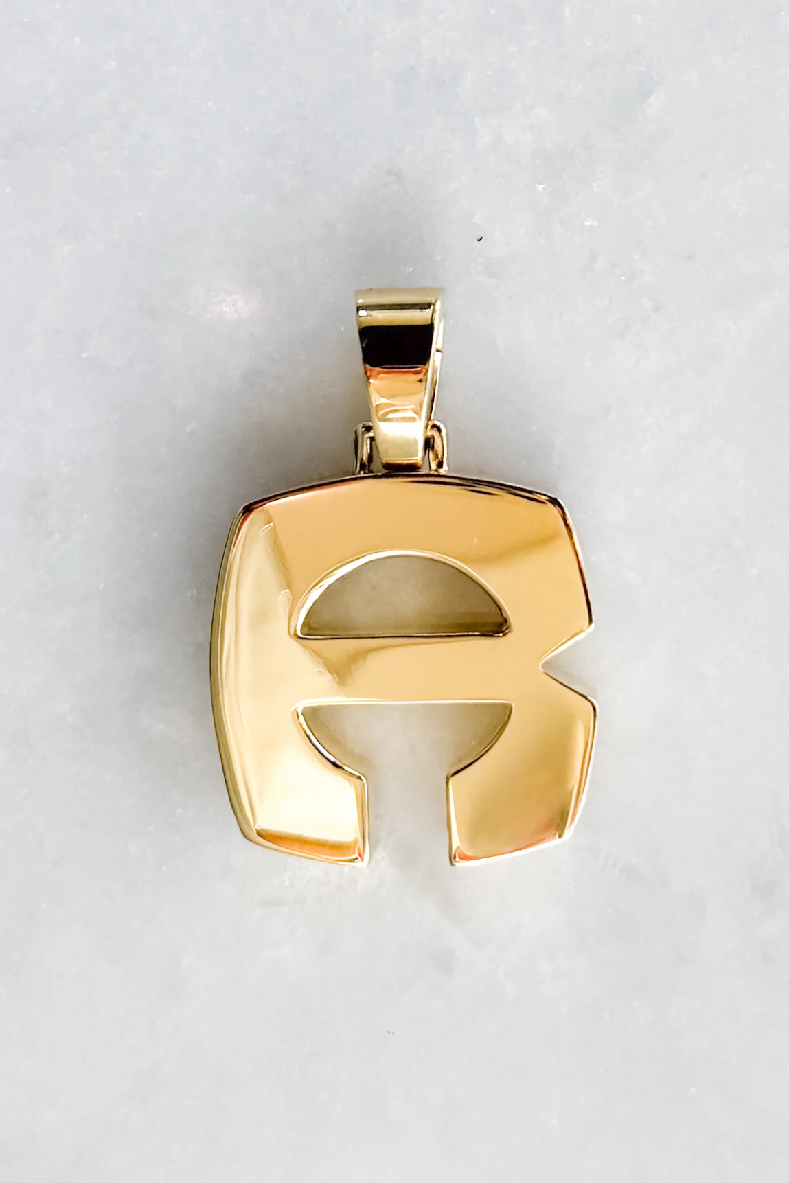 Necklaces + Pendants